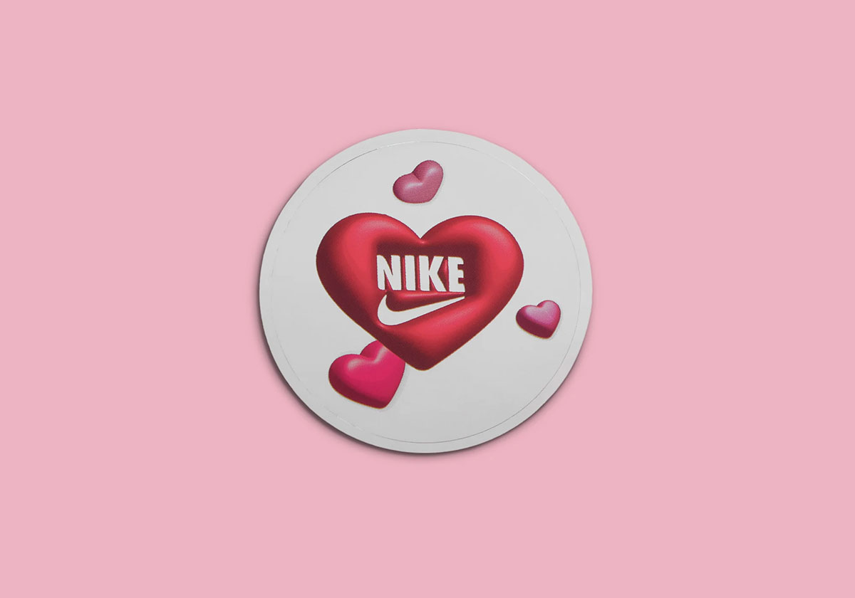 Nike Dunk Low Valentines Day 11
