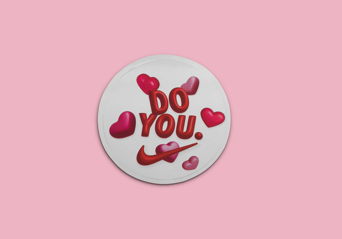 Nike Dunk Low Valentines Day 13