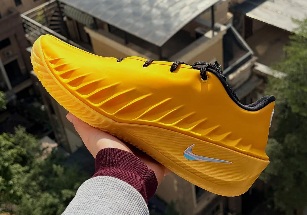 The Nike Zoom GT Cut 4 Gets A “Bruce Lee” Look
