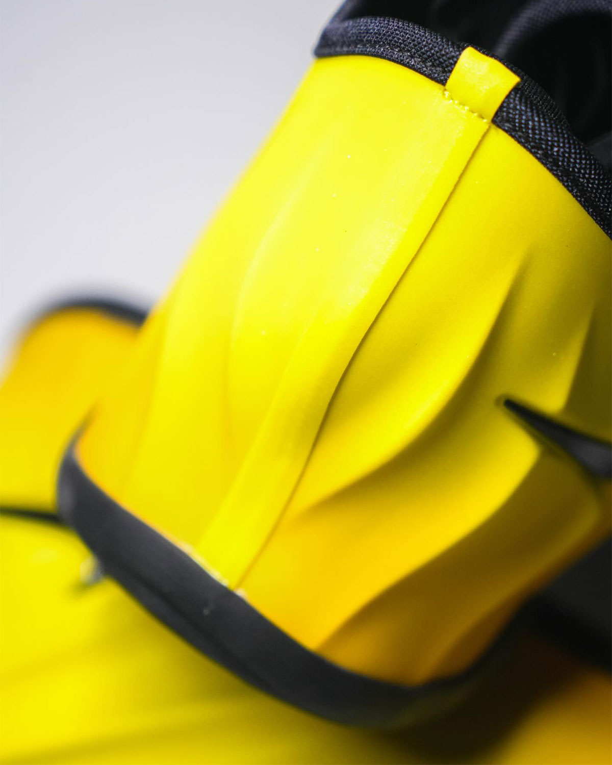 Nike Gt Future Yellow Lightning 2