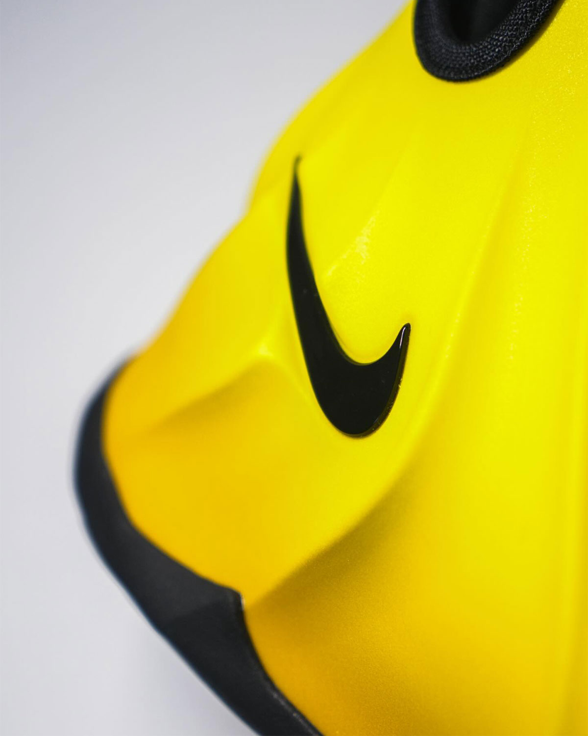 Nike Gt Future Yellow Lightning 3