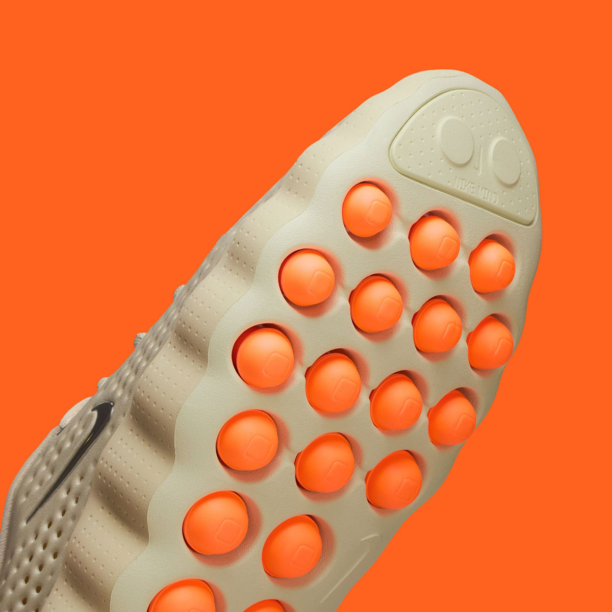 Nike Mind 002 Light Khaki Desert Khaki Hyper Crimson Hq4308 200 10