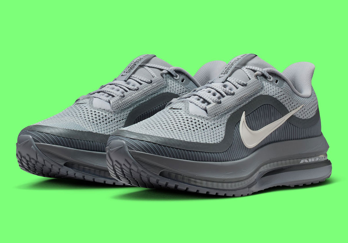 The Nike Pegasus Premium Stays Sharp With “Wolf Grey”