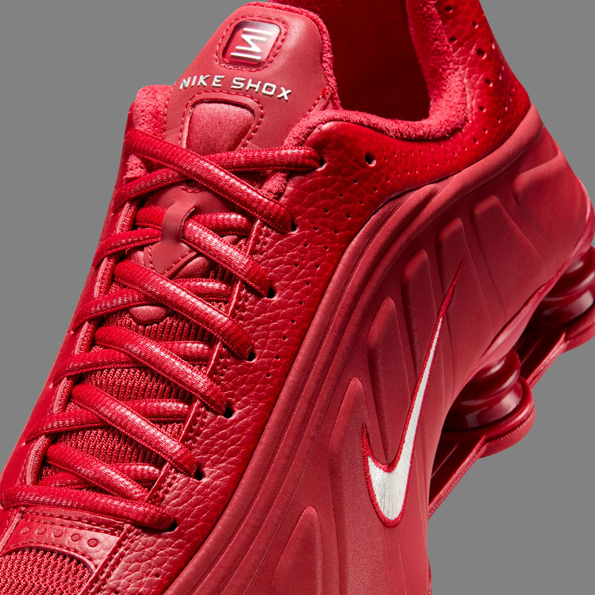 Nike Shox R4 Red Reflective Leather Iq0608 687 7