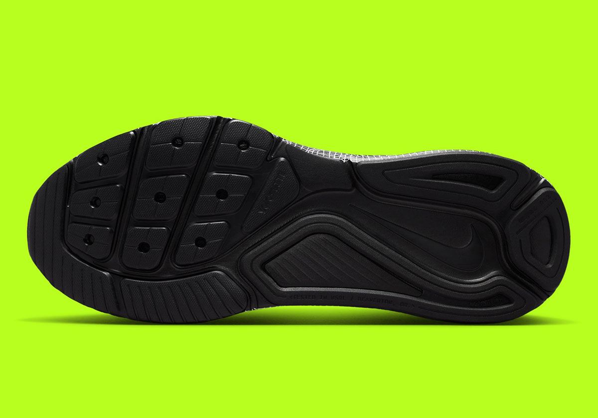 Nike Structure 26 White Black Volt Iq0606 100 2