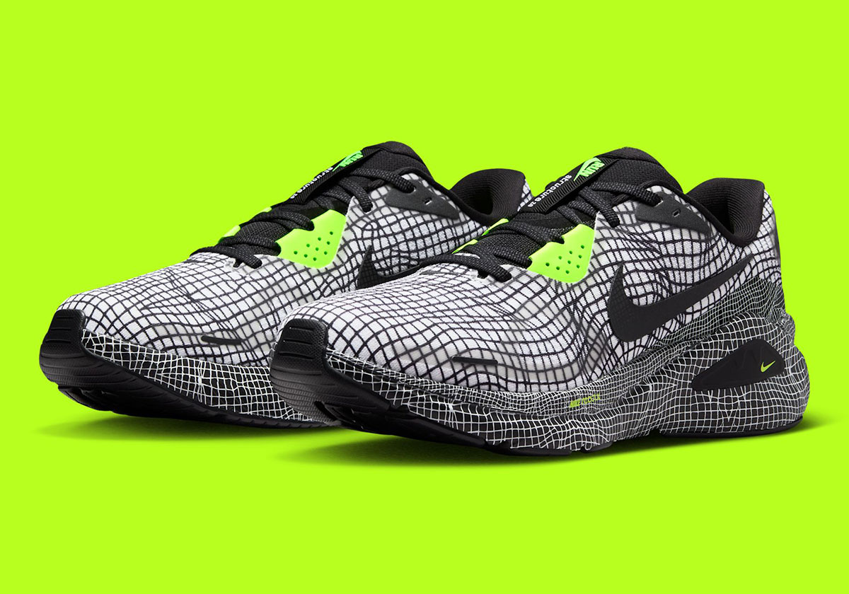 Nike Structure 26 White Black Volt Iq0606 100 5