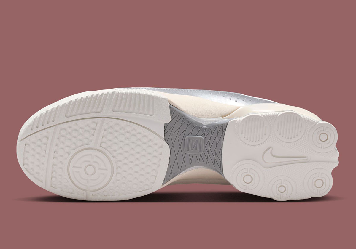 Nike Total 90 Shox Magia Sail Pale Ivory Metallic Silver Io9300 100 2