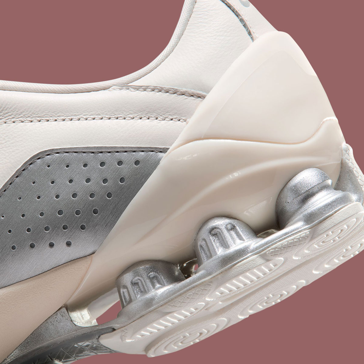 Nike Total 90 Shox Magia Sail Pale Ivory Metallic Silver Io9300 100 8