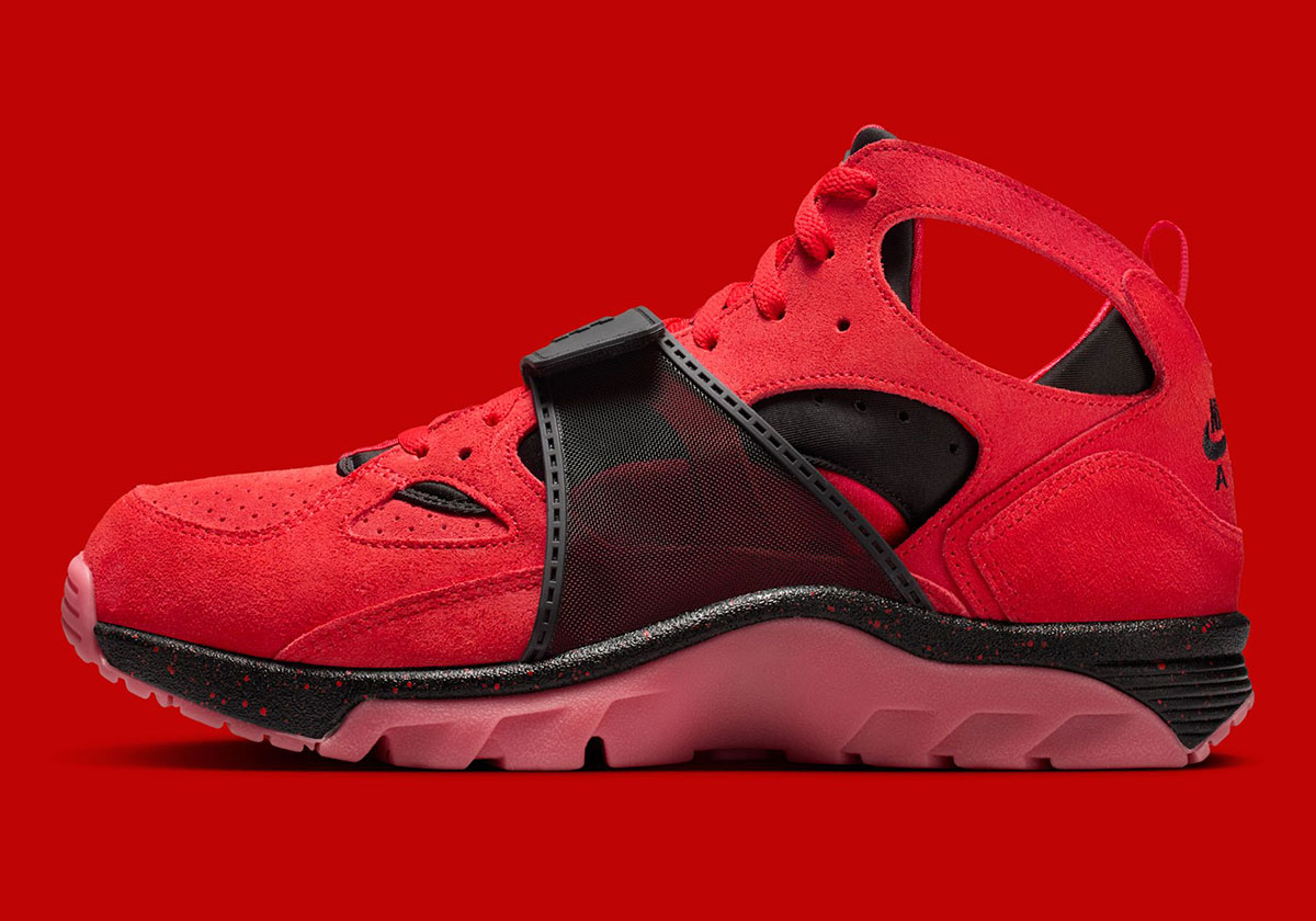 Nike Trainer Huarache Challenge Red Black Iq0615 600 1