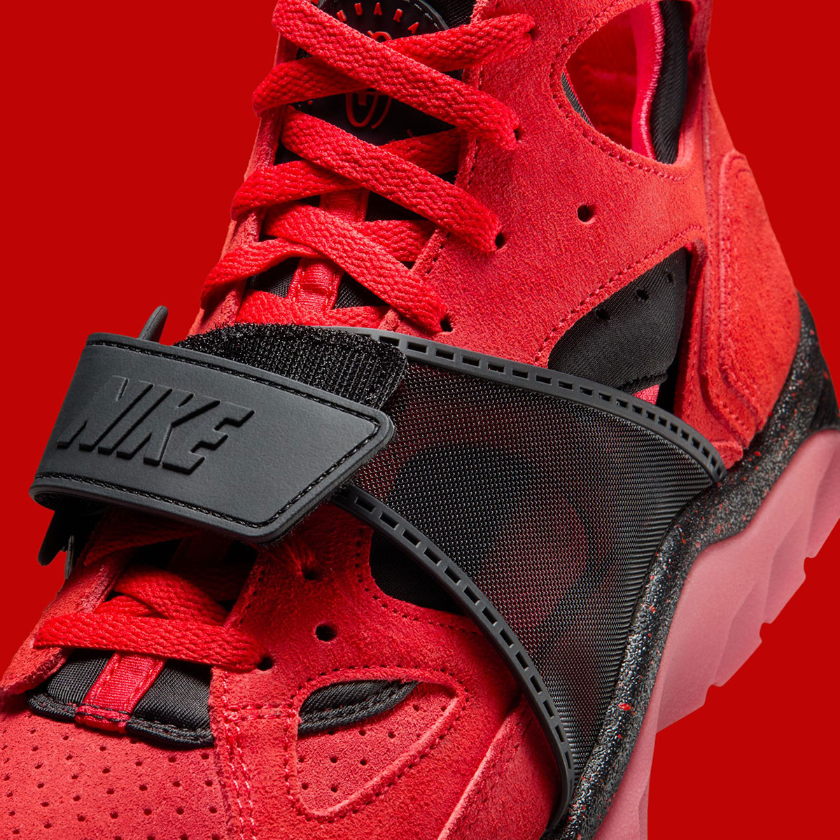 Nike Trainer Huarache Challenge Red Black Iq0615 600 7