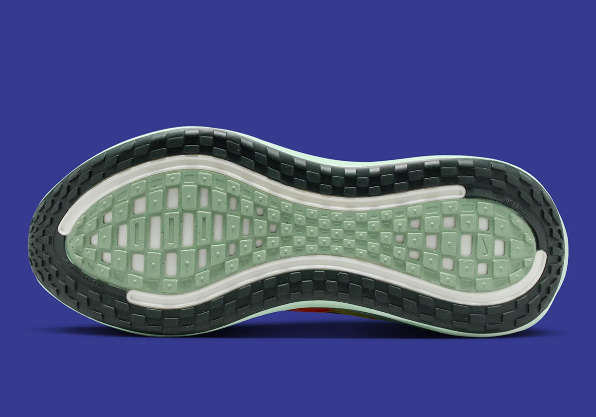 Nike Vomero Plus Barely Volt Indigo Burst Iq0605 701 2