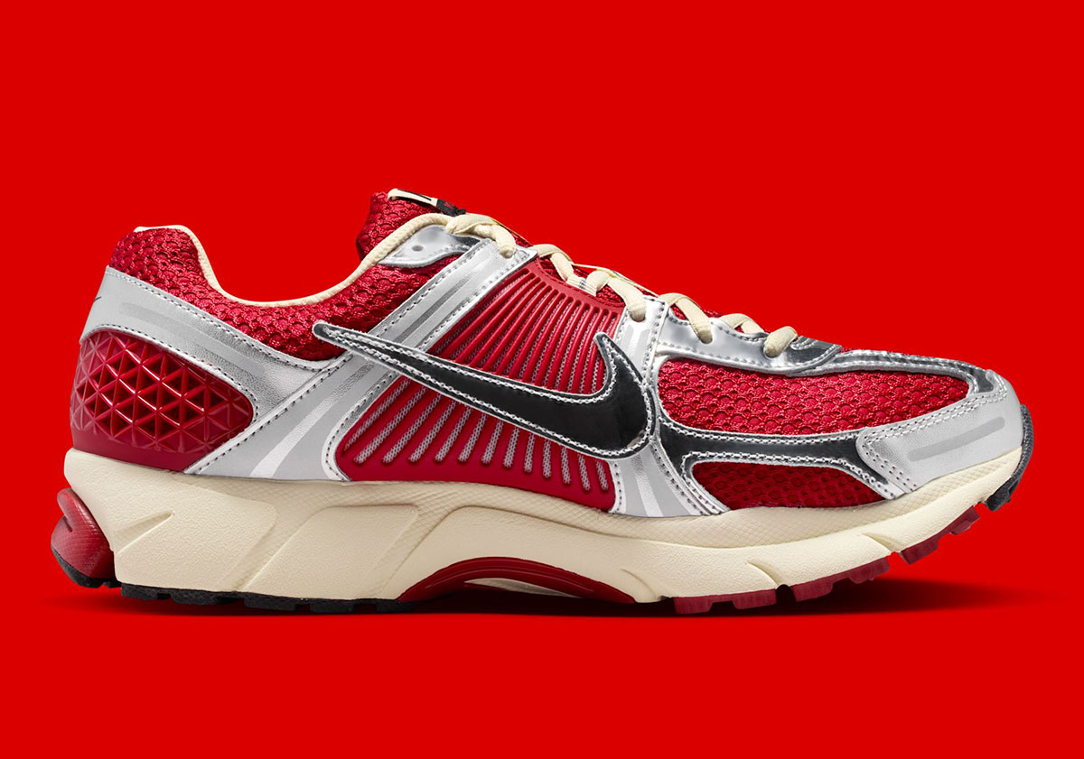 Nike Zoom Vomero 5 Gym Red Metallic Silver Im3486 600 3