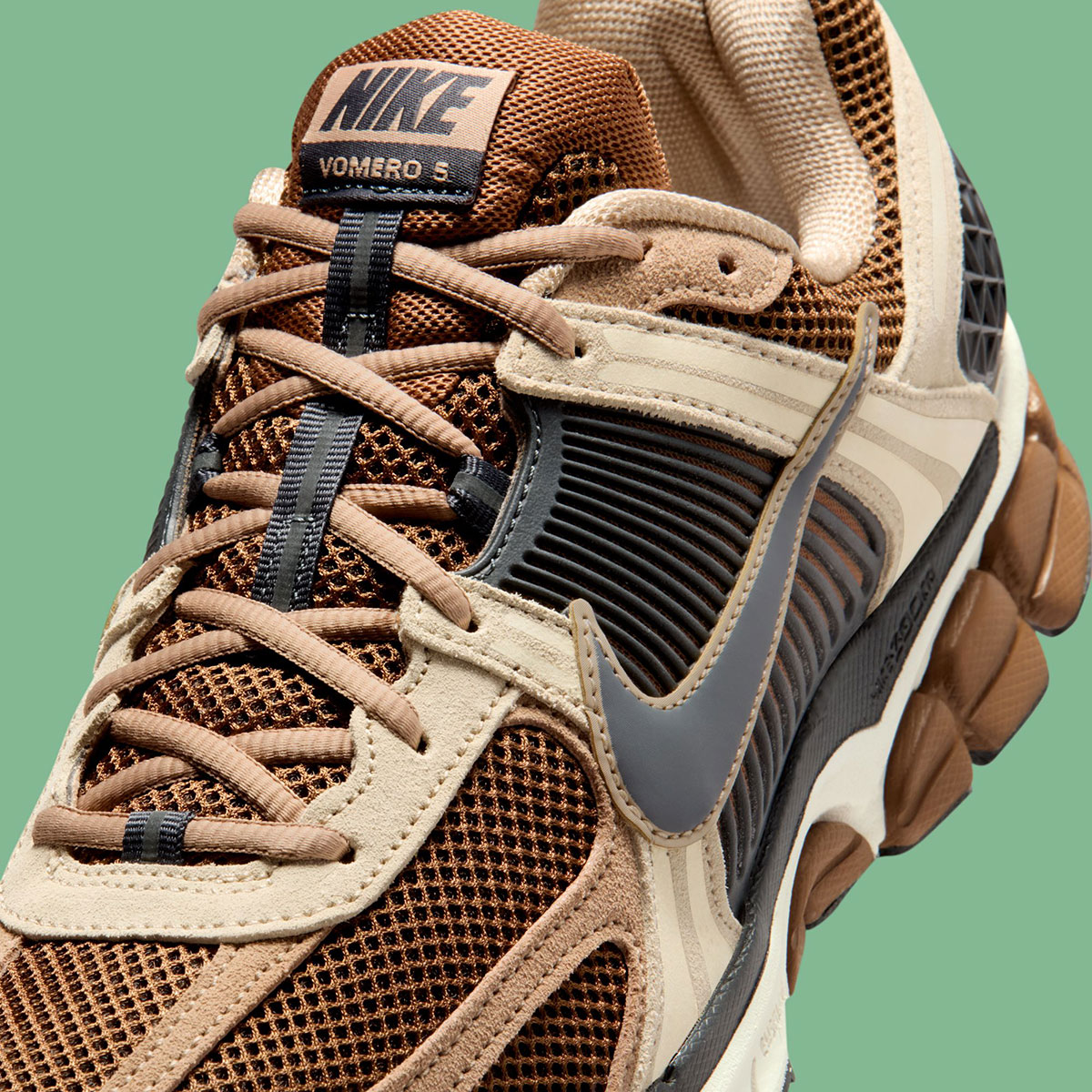 Nike Zoom Vomero 5 Light British Tan British Khaki Linen Dark Smoke Grey Hf1553 202 7