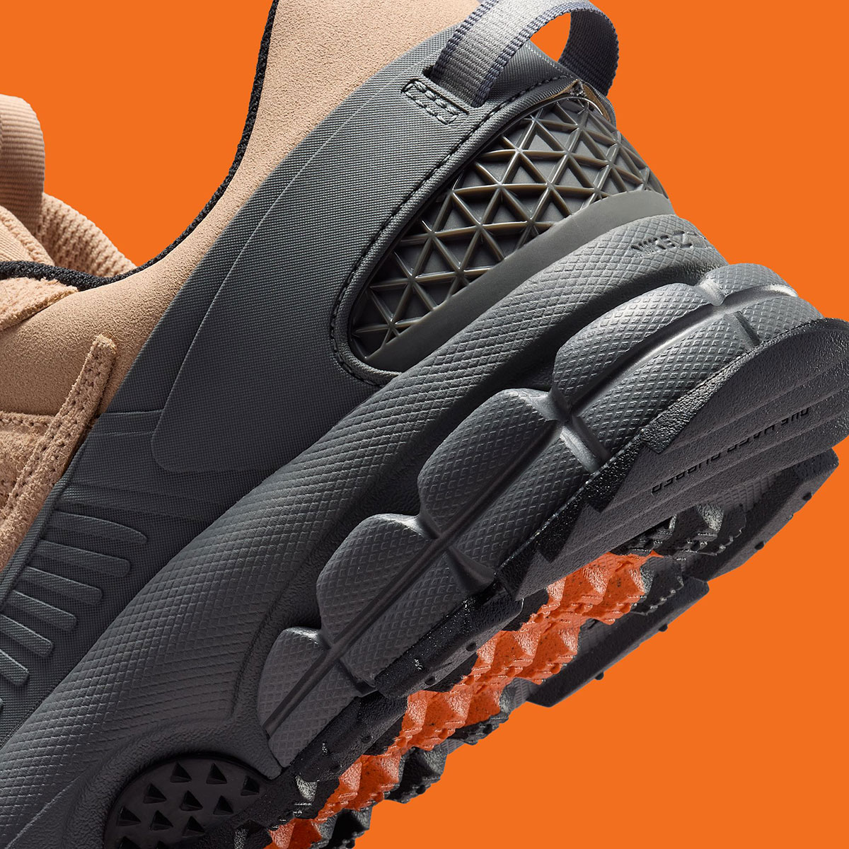 Nike Zoom Vomero 5 Roam Khaki Grey Orange Iq1127 220 8