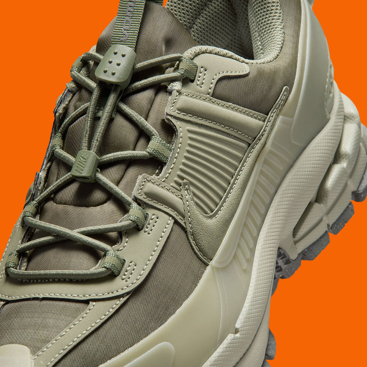 Nike Zoom Vomero 5 Roam Серебристый Шалфей Ель Туман Едва заметный Volt Hj4646 300 7