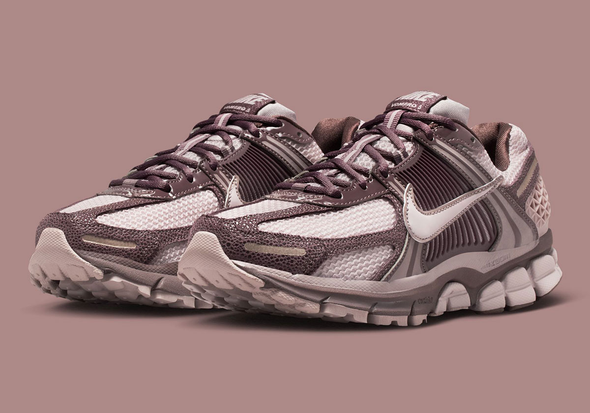 Patent And Stingray Leather Pin Down The Nike Vomero 5 “Tattoo”