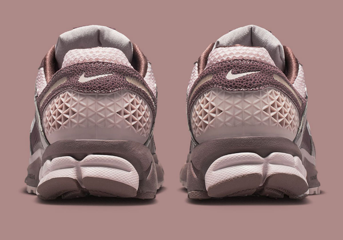 Nike Zoom Vomero 5 Tattoo Particle Rose Light Violet Ore Ii6236 500 6