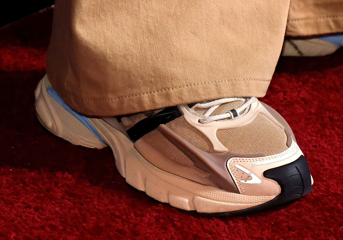 Pharrell Adidas Jellyfish Tan Blue 2