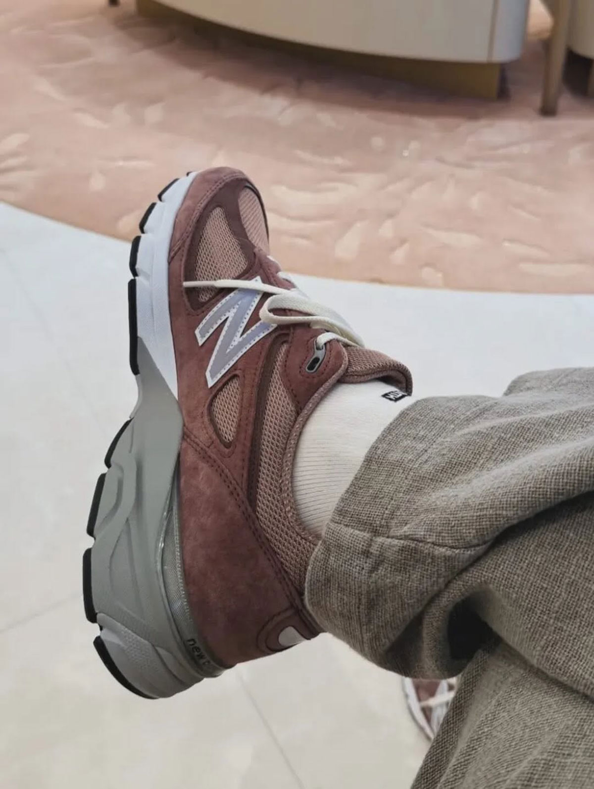 Ronnie Fieg Kith New Balance 990v4 2