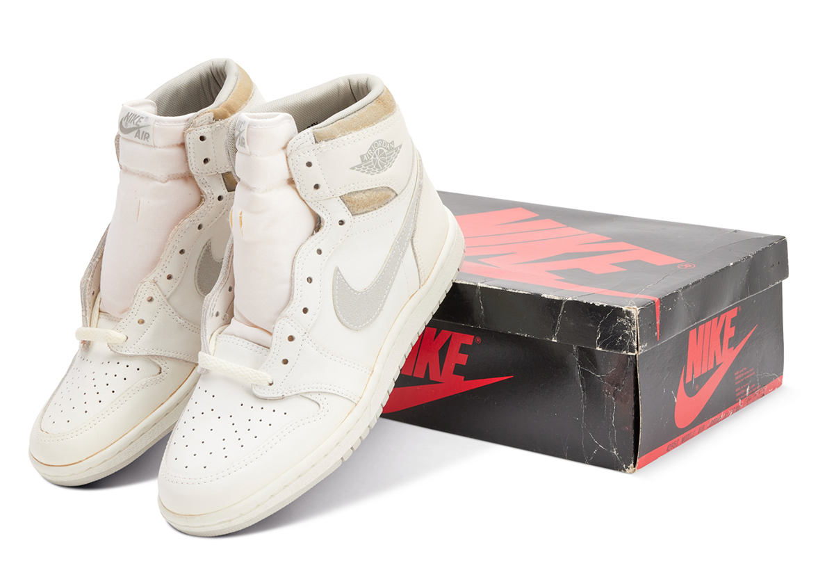 Sothebys Air Jordan 1 Chicago Shattered Backboard 4