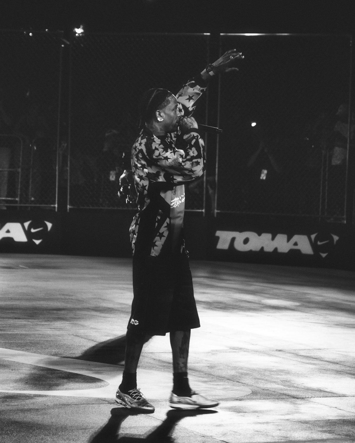 Travis Scott Nike Phantom 6 3