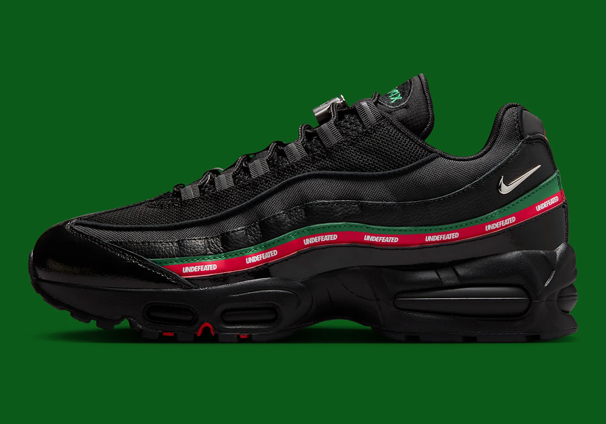 Undefeated Air Max 95 Black Ib4453 001 1