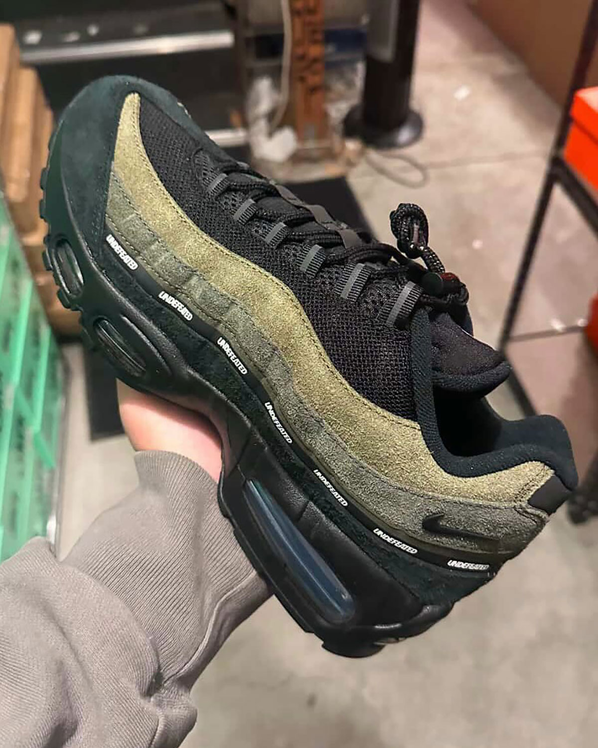 Undefeated Nike Air Max 95 La Brea 2
