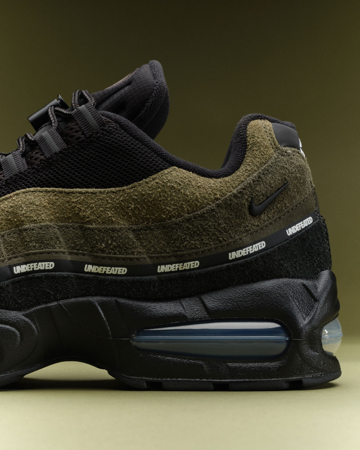 Undefeated Nike Air Max 95 La Brea Release Date 2