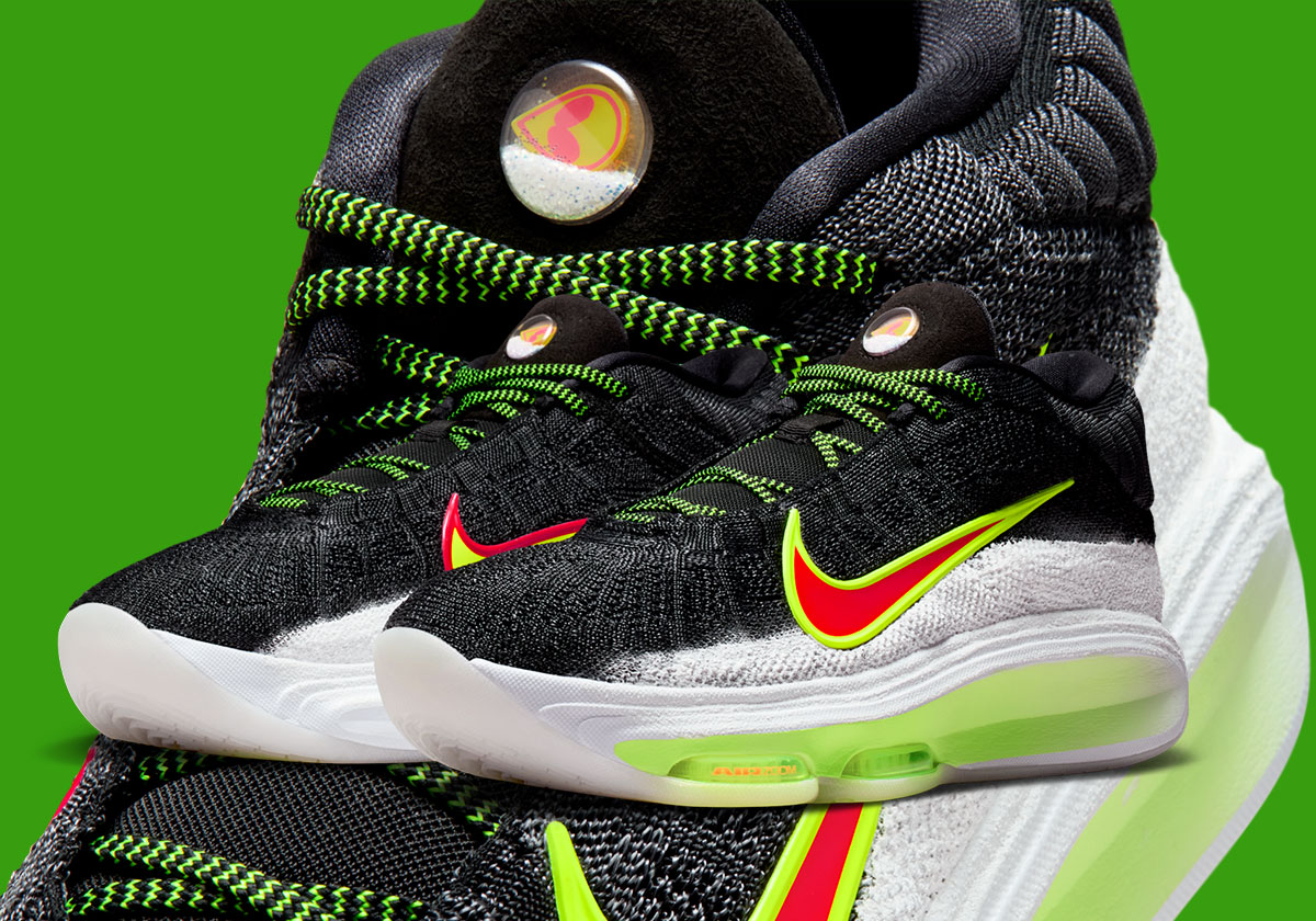 Wemby Tools Up For Christmas With The Nike GT Hustle 3