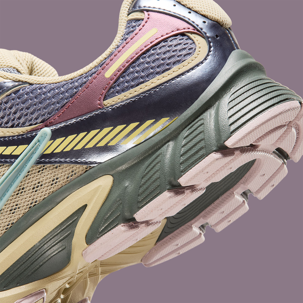 A Ma Maniere Nike V5 Rnr Iu3431 001 8