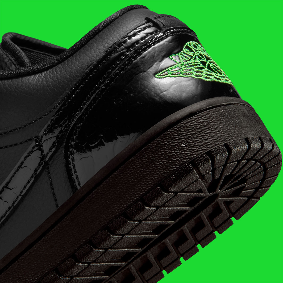 Air Jordan 1 Low Black Scream Green Iq9701 010 8