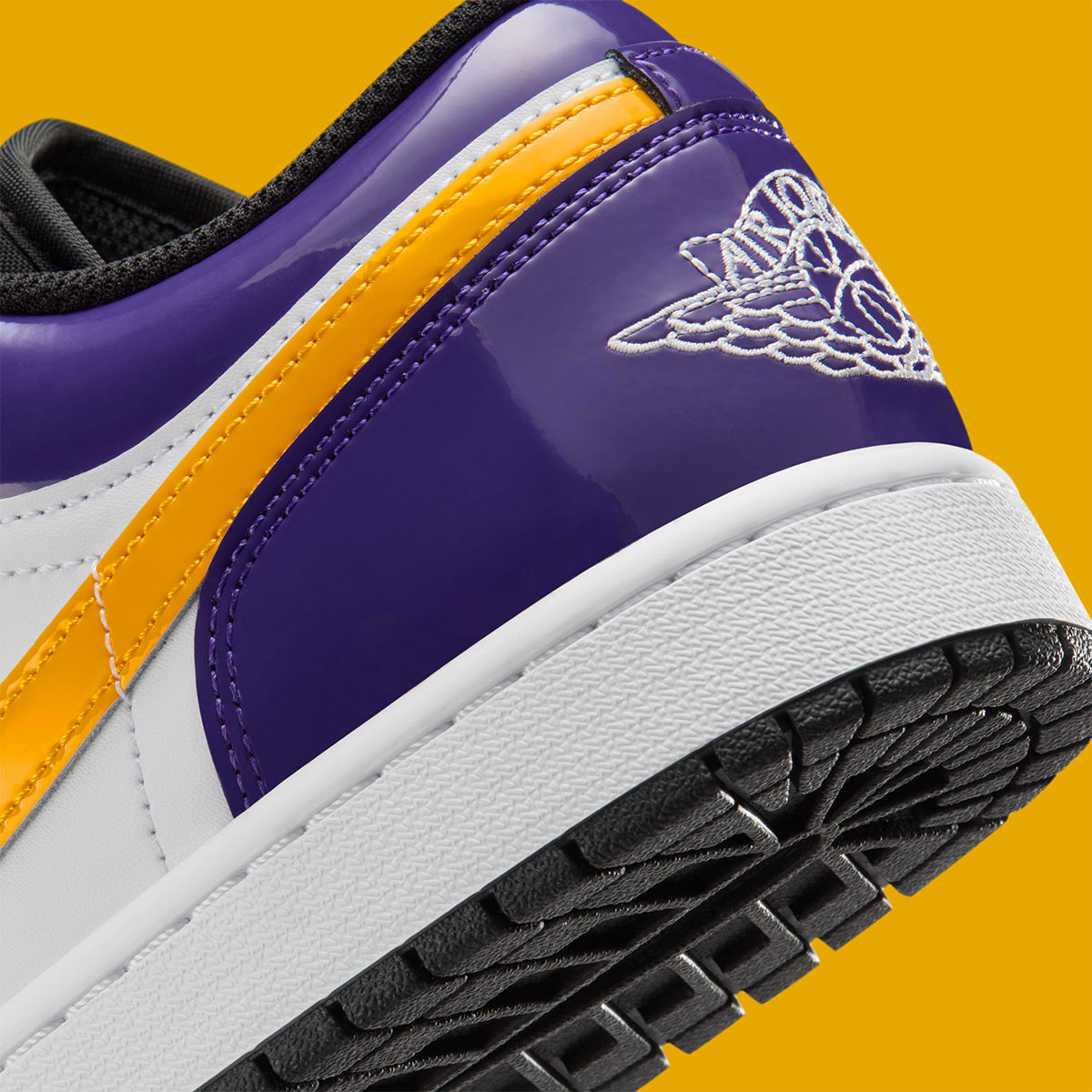 Эйр Джордан 1 Лоу Лейкерс Iq9389 547 8