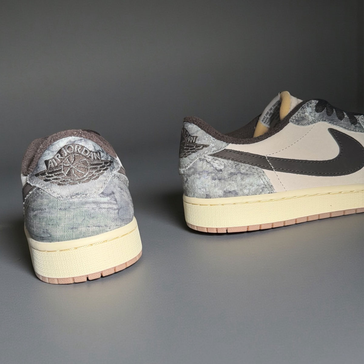 Air Jordan 1 Retro Low Og Realtree Camo Sample 4