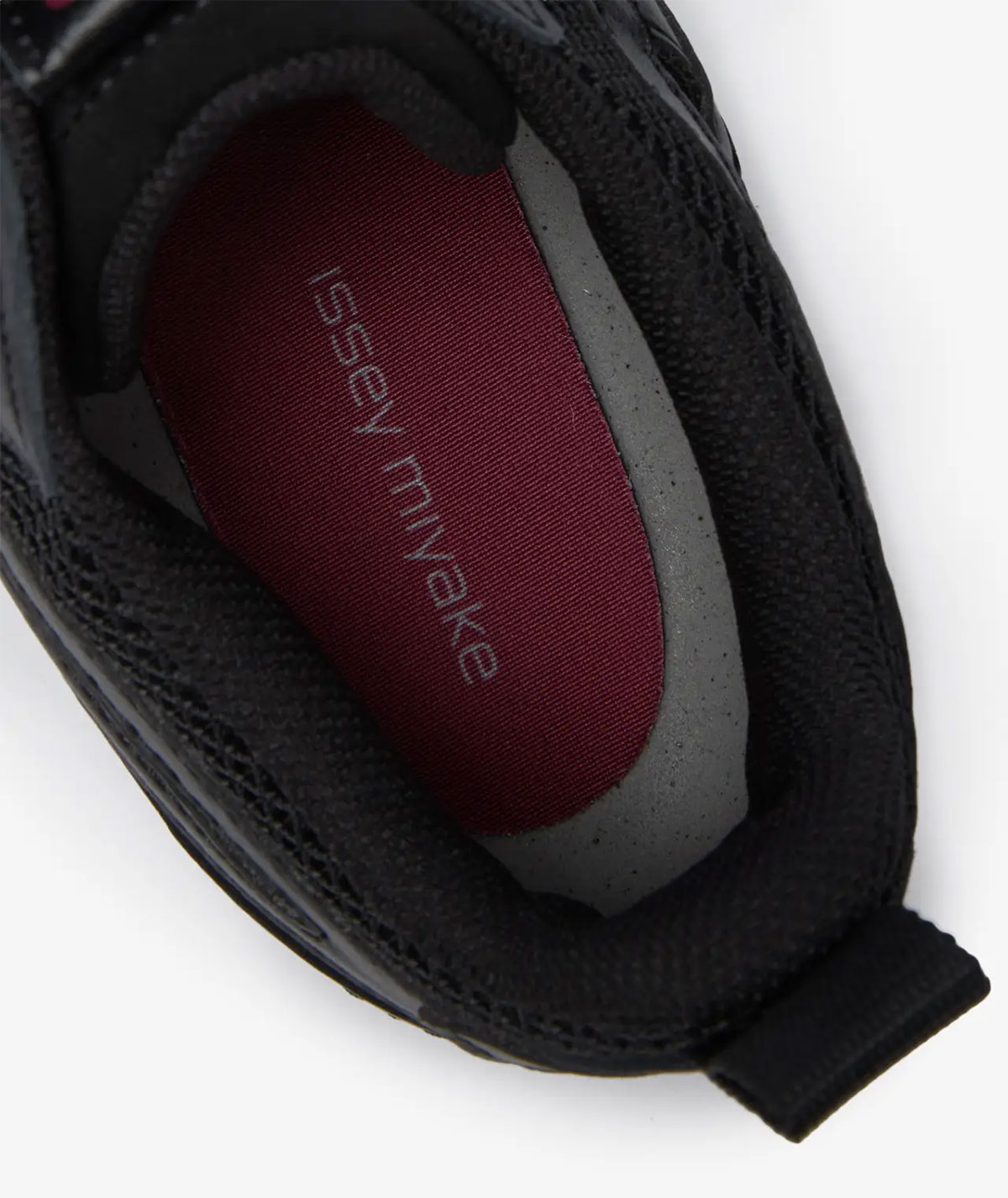 Issey Miyake Asics Hyper Taping Black 1203a819 001 2