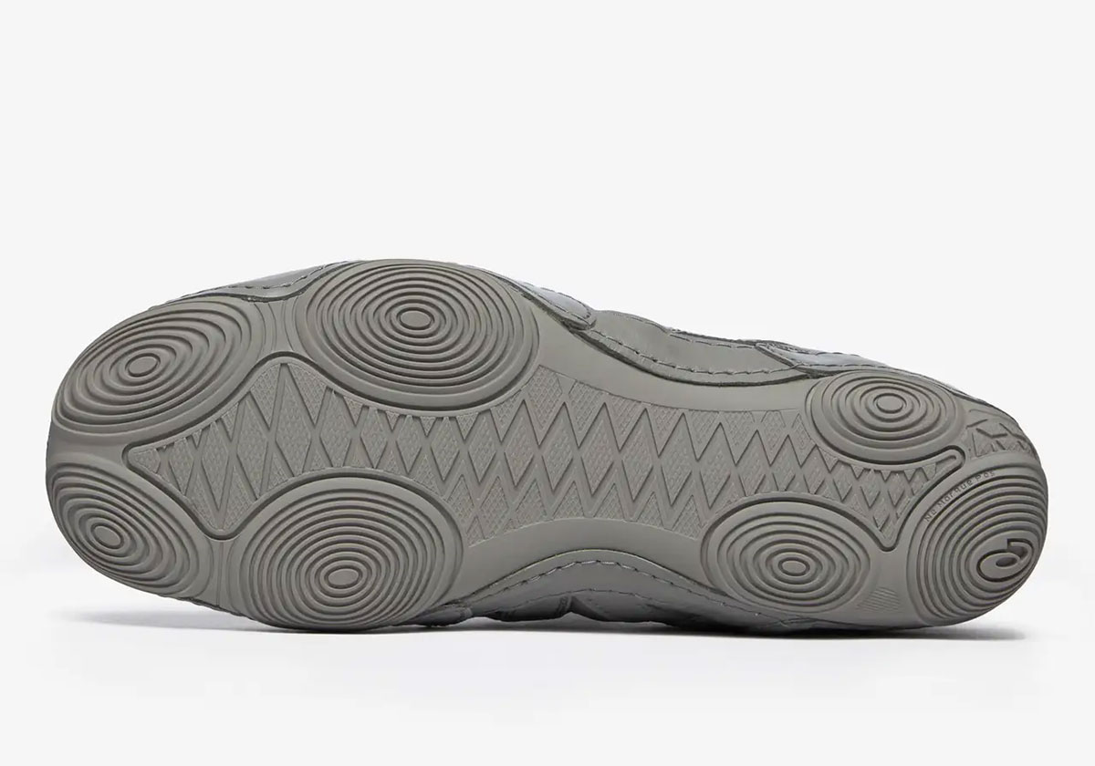 Issey Miyake Asics Hyper Taping Grey 1203b189 020 1