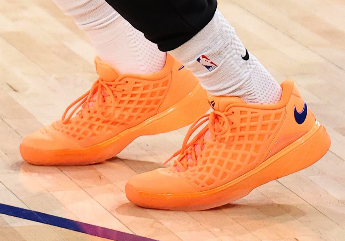 Jalen Brunson Debuts Nike Kobe 3 Low Protro PE
