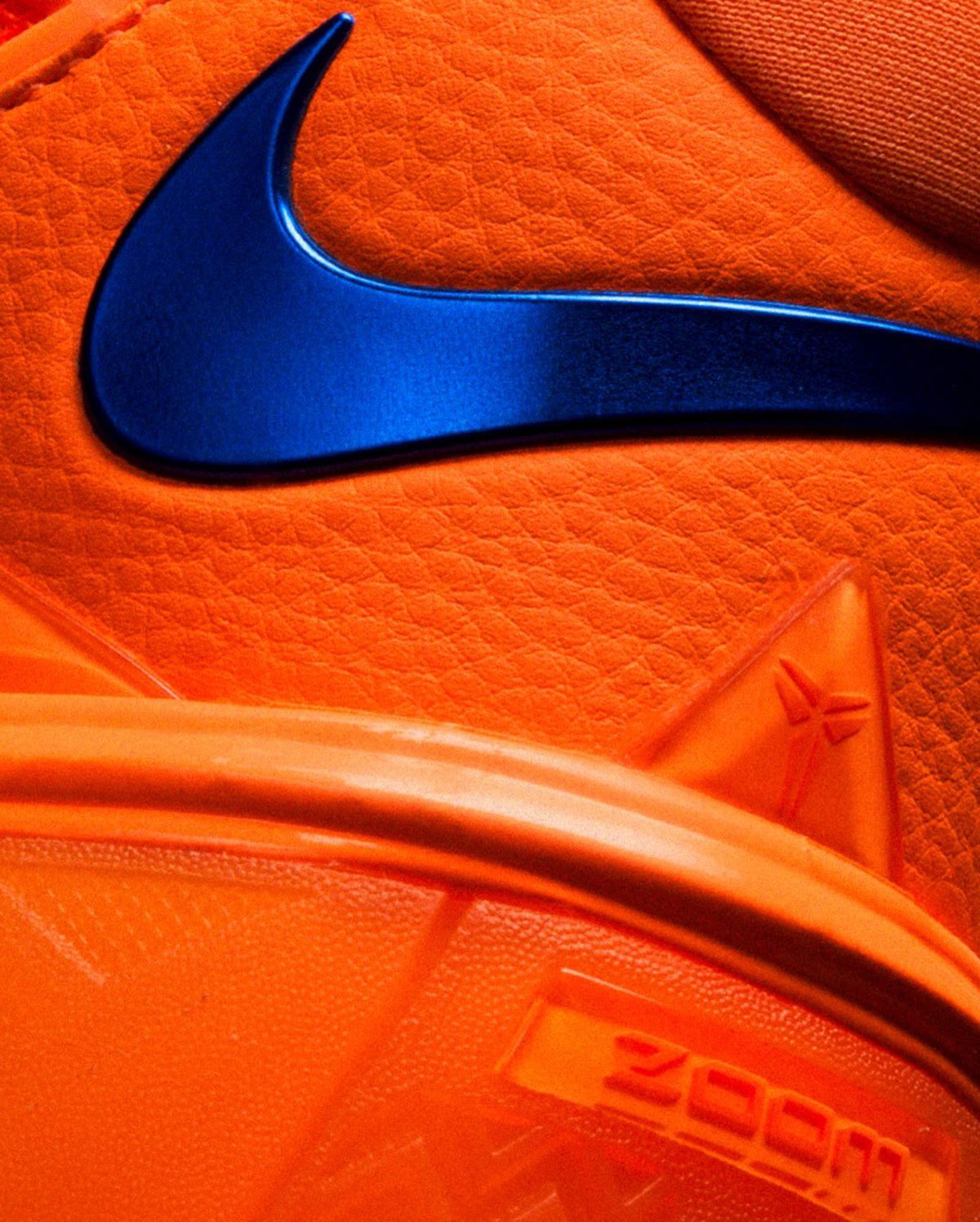 Jalen Brunson Nike Kobe 3 Low Protro 3