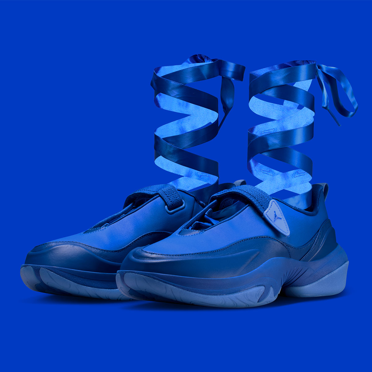 Jordan Pointe Ballet Shoes Hyper Royal Royal Pulse Old Royal Ib8597 400 5