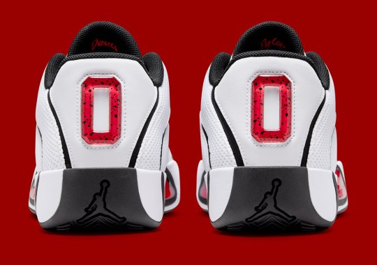 Classic "Chicago" Colors Emerge On The Jordan Tatum 4