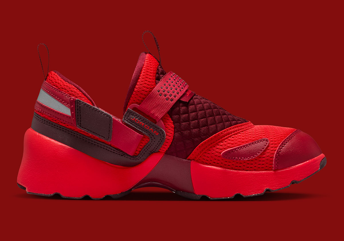 Jordan Trunner Lx Chile Red Sierra Red Team Red Hq2164 601 3