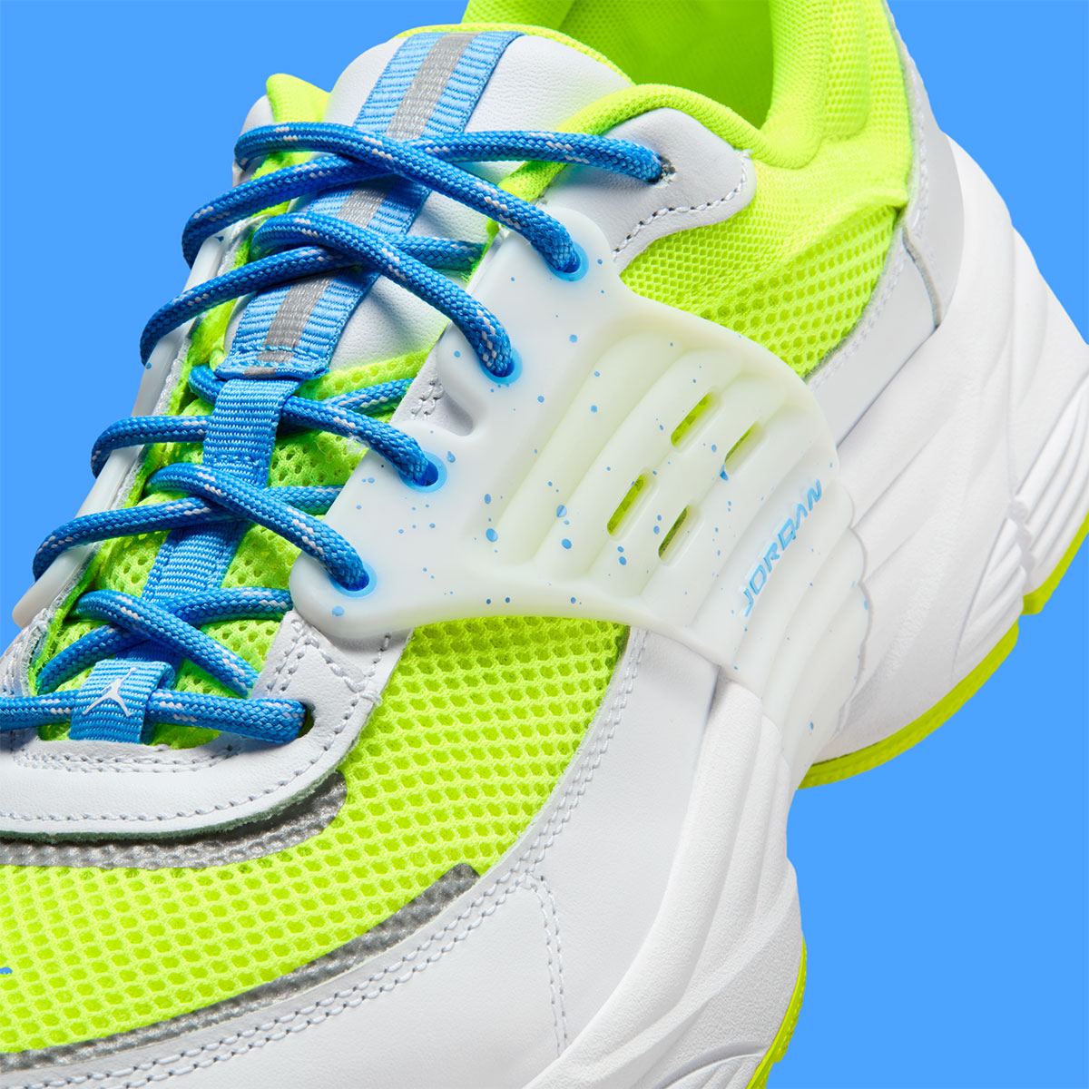 Jordan Trunner O S Volt University Blue White Iq0397 702 7