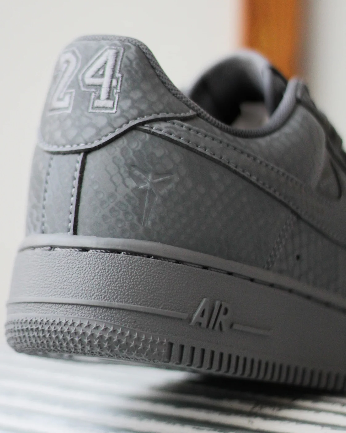 Kobe Bryant Nike Air Force 1 Low Cool Grey Ib0018 004 2