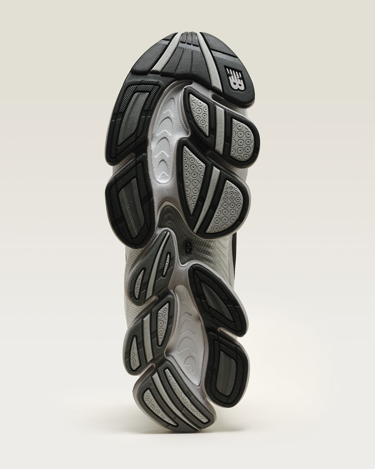 New Balance Abzorb 2000 Silver Metallic Faded Black U200030z 6