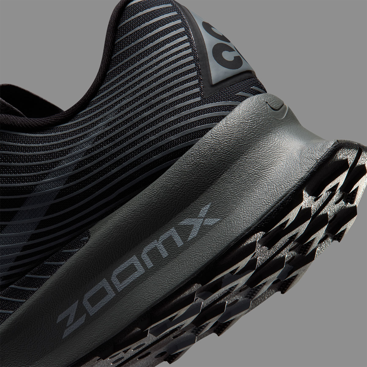 Nike Acg Ultrafly Trail Black Photon Dust Hf5668 001 1