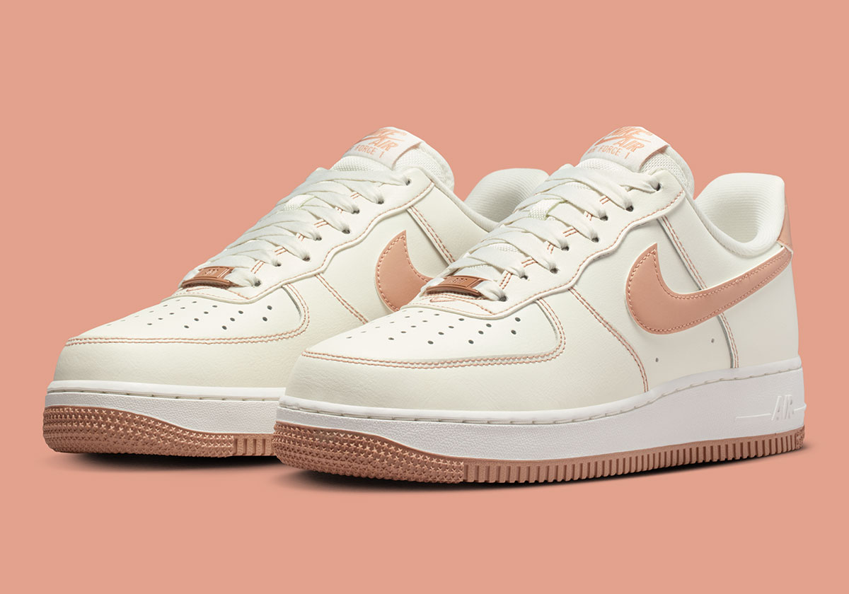 “Rose Gold” Blooms On The Nike Air Force 1 Low