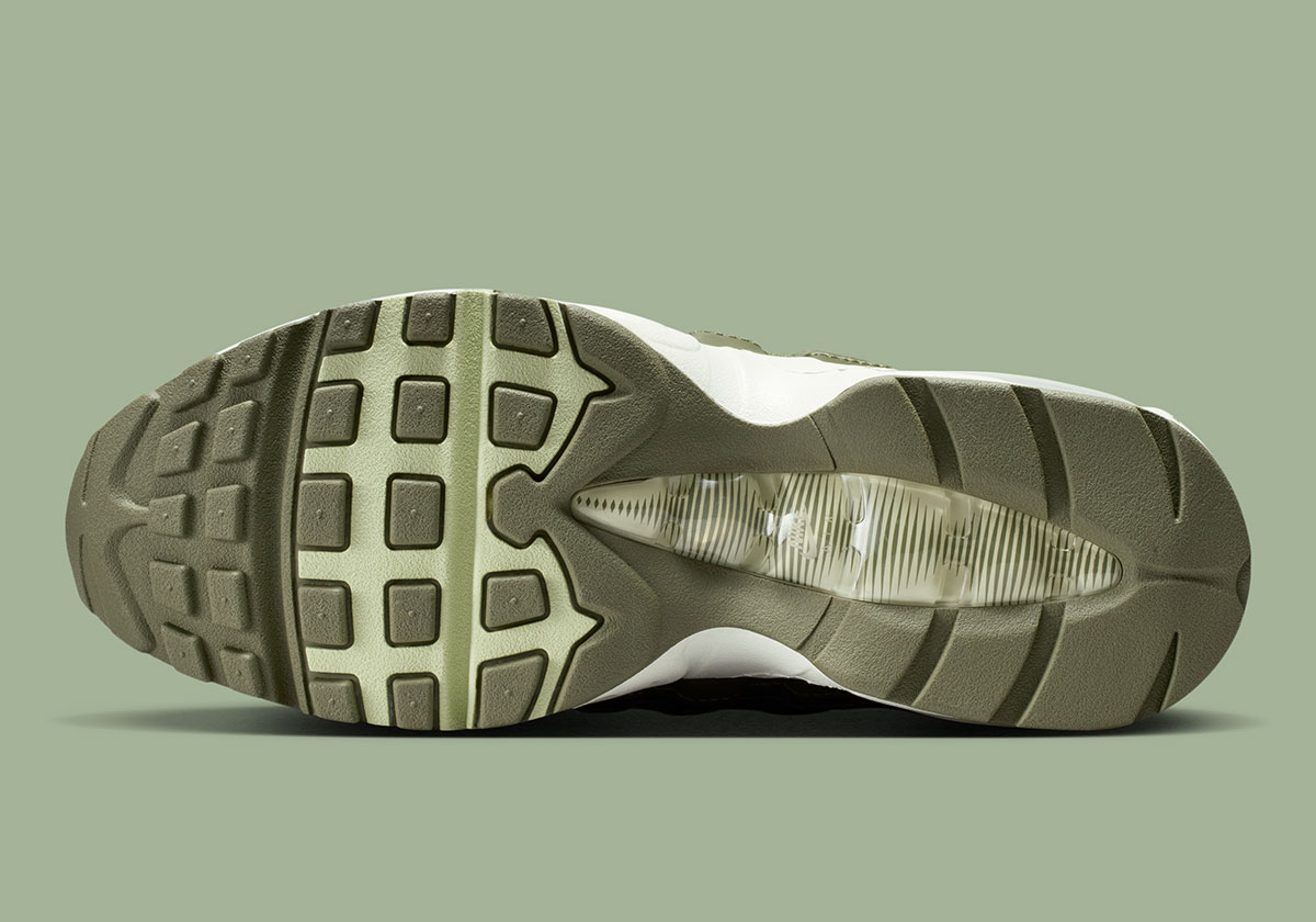 Nike Air Max 95 Olive Aura Metallic Silver Spruce Aura Medium Olive Ib6398 300 2