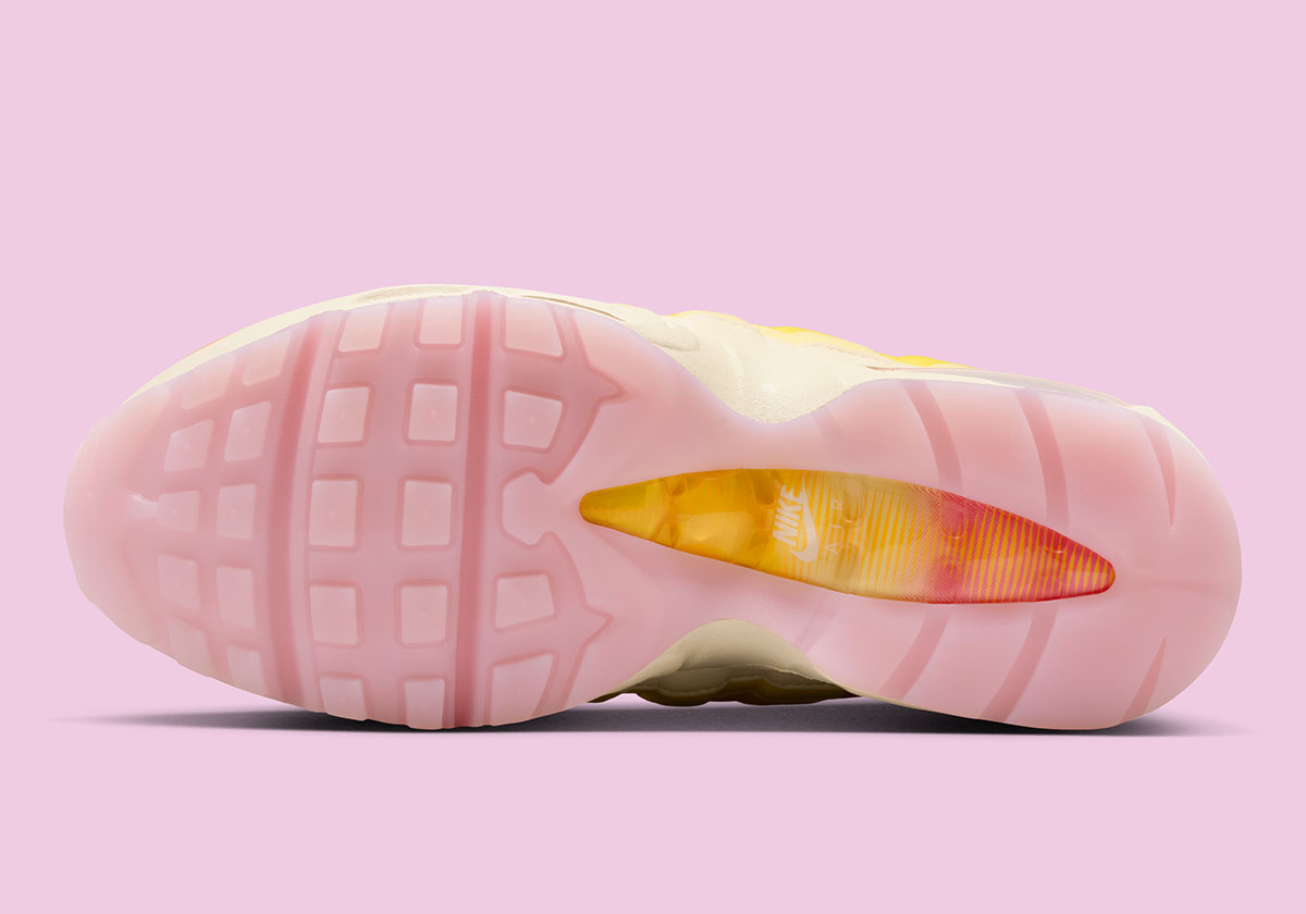 Nike Air Max 95 University Gold Pink Foam Soft Yellow Coconut Milk Iq0382 739 2