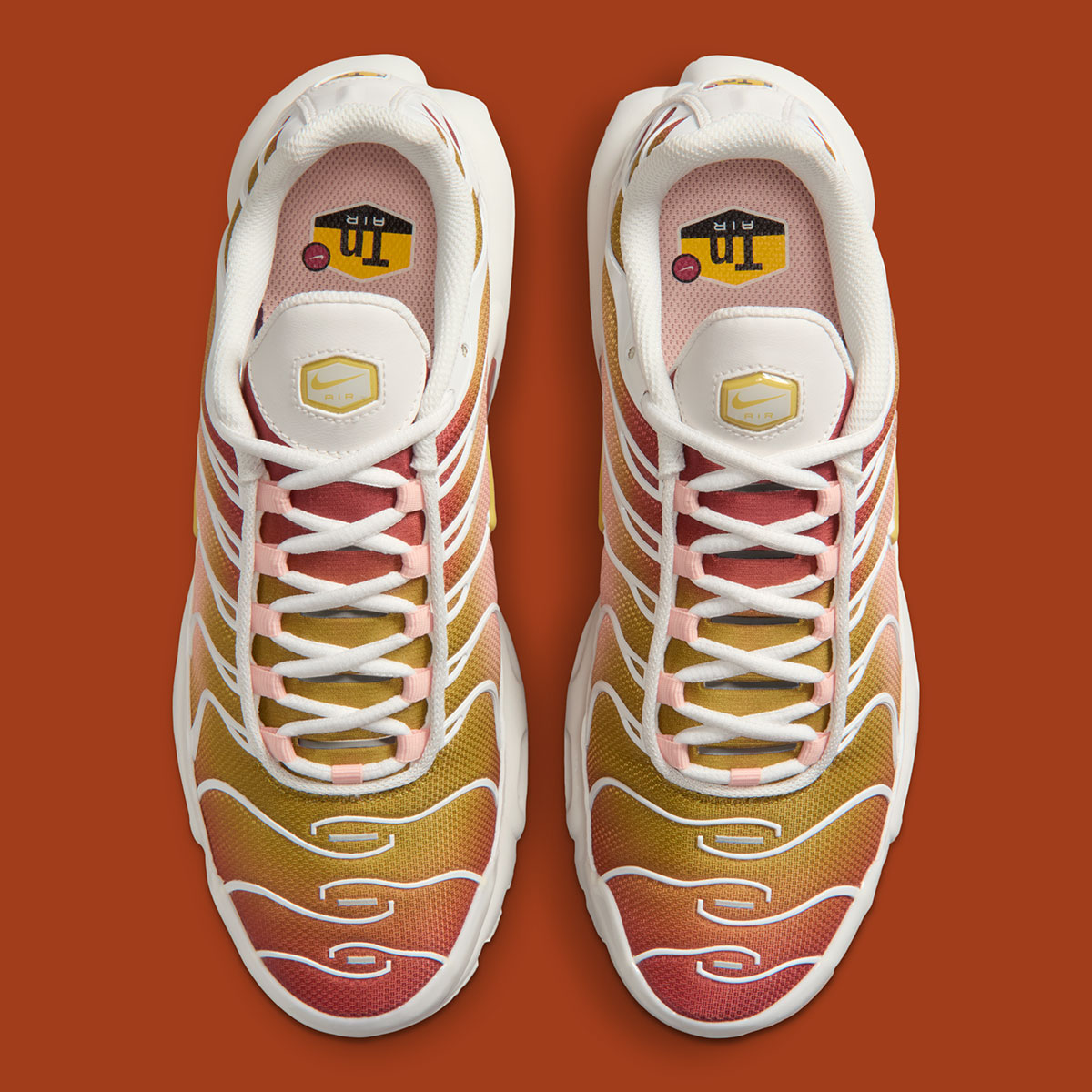 Nike Air Max Plus Phantom Rugged Orange Peat Moss Saturn Gold Dz3670 007 4