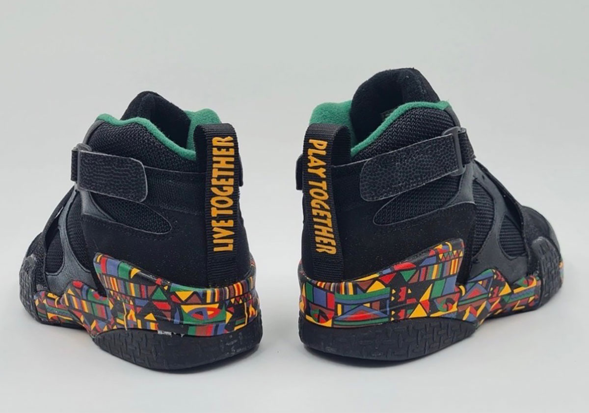 Nike Book 2 Urban Jungle Gym 4 6b133c