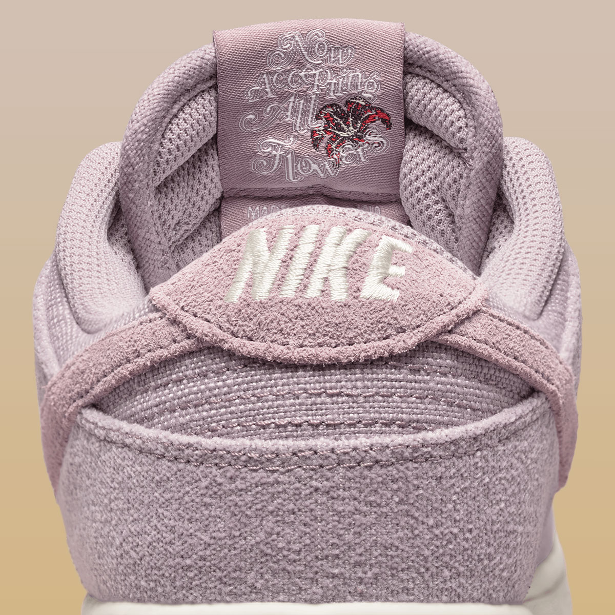Nike Dunk Low Now Accepting All Flowers Iq0386 226 7